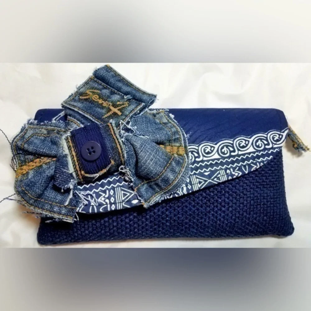 Tasty Raw Edge Denim “Bluesy Clutch” Bag